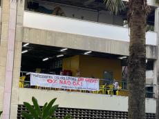 Faixas Greve